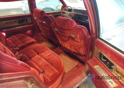 1986 Buick Electra Park Avenue z USA, uszkodzony, nr VIN 1G4CW69B7G1414489